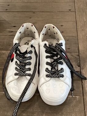 Kids White Sneakers with Black Polka-Dot Laces